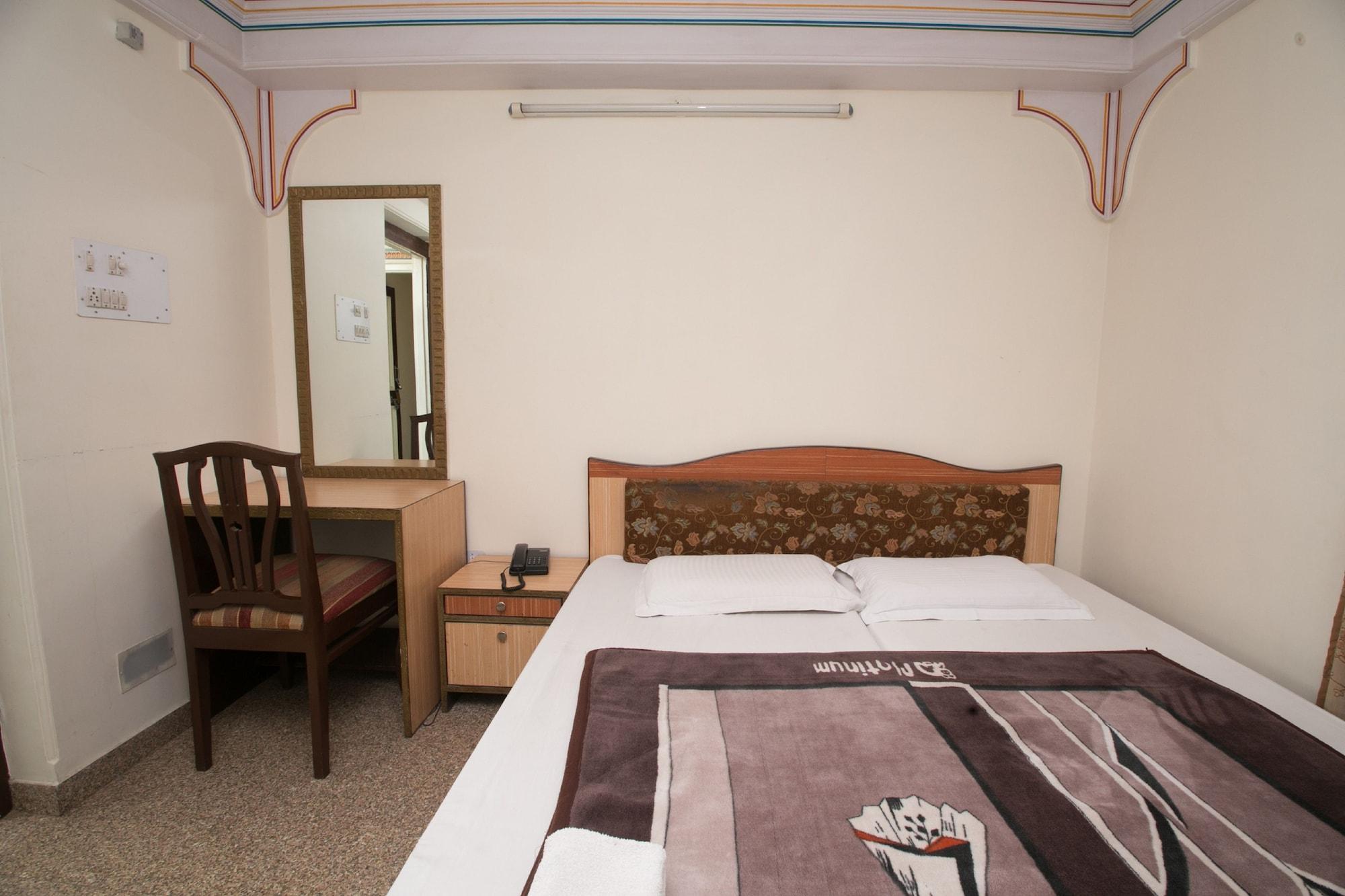 Hotel Kalyan 3*